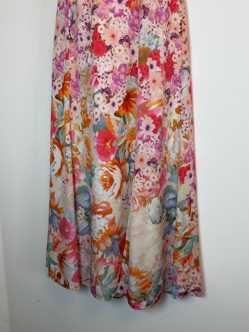 REISS Ivy Floral Ombré Midi Dress - Picture 12 of 15